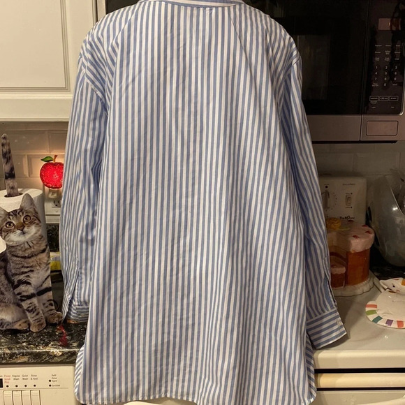 A womens Woman Within casual blue stripe long sleeve plus size top 4X. EUC - Picture 2 of 4